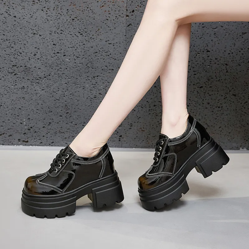 Milan Love Song Chunky Heel High Heels 10cm Women's Black-8