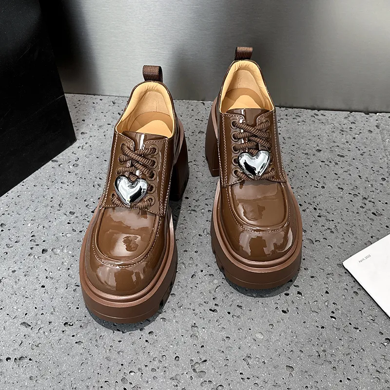 Milan Love Song Casual Single Shoes 8.5cm Women's-3