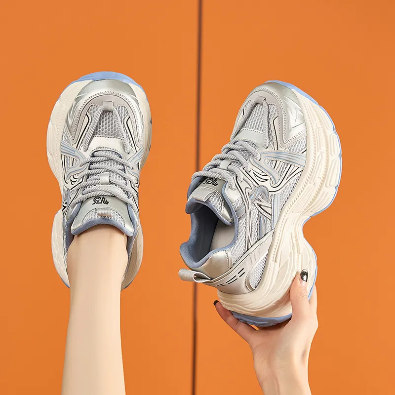 Milan Love Song Cushioned Wear Resistant Breathable Low Top Chunky Sneakers Women's-6