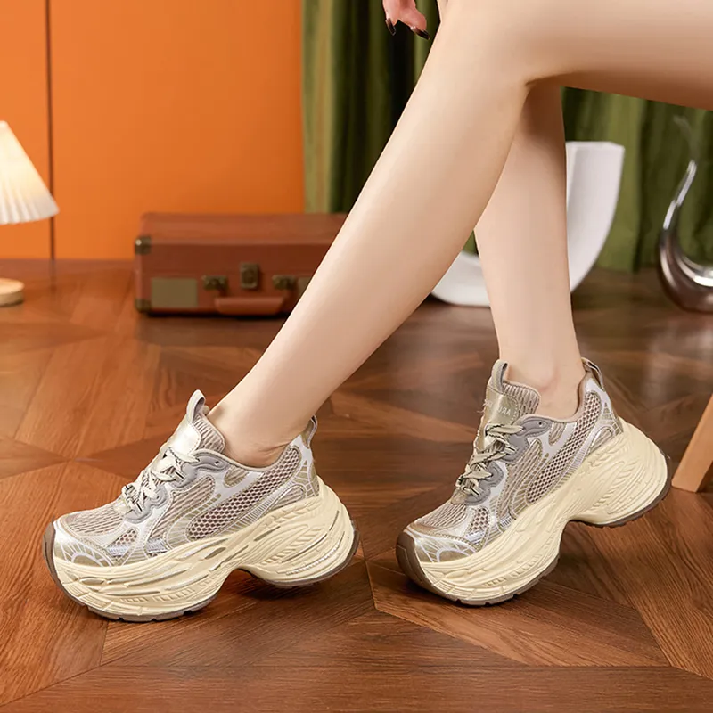 Milan Love Song Durable Breathable Moisture-Wicking Lightweight Low-Top Chunky Sneakers Women's-2