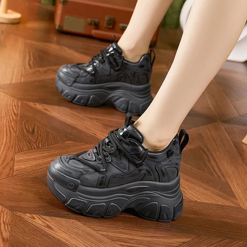Milan Love Song Cushioned Wear Resistant Height Increasing Low Top Chunky Sneakers Women's-8
