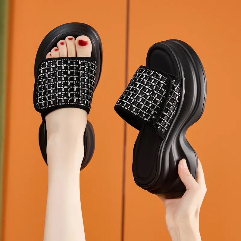 Milan Love Song Quiet Abrasion Resistant Cushioning Slide Slippers Women's-4