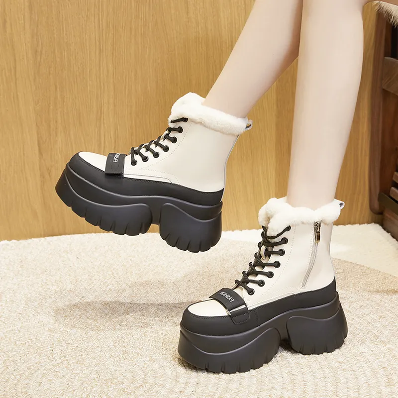 Milan Love Song Ankle Boots 5.5cm Women's-7