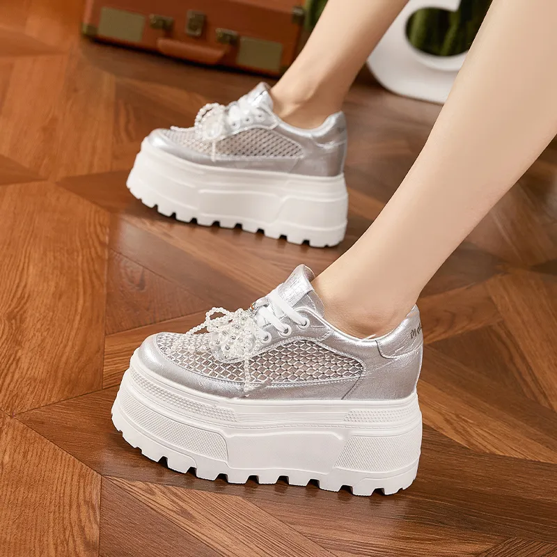 Milan Love Song Breathable Lightweight Height Increasing Low Top Casual Shoes Women's Silver-4
