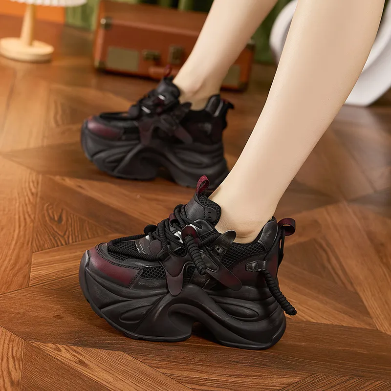 Milan Love Song Cushioned Wear Resistant Height Increasing Low Top Chunky Sneakers Women's-9