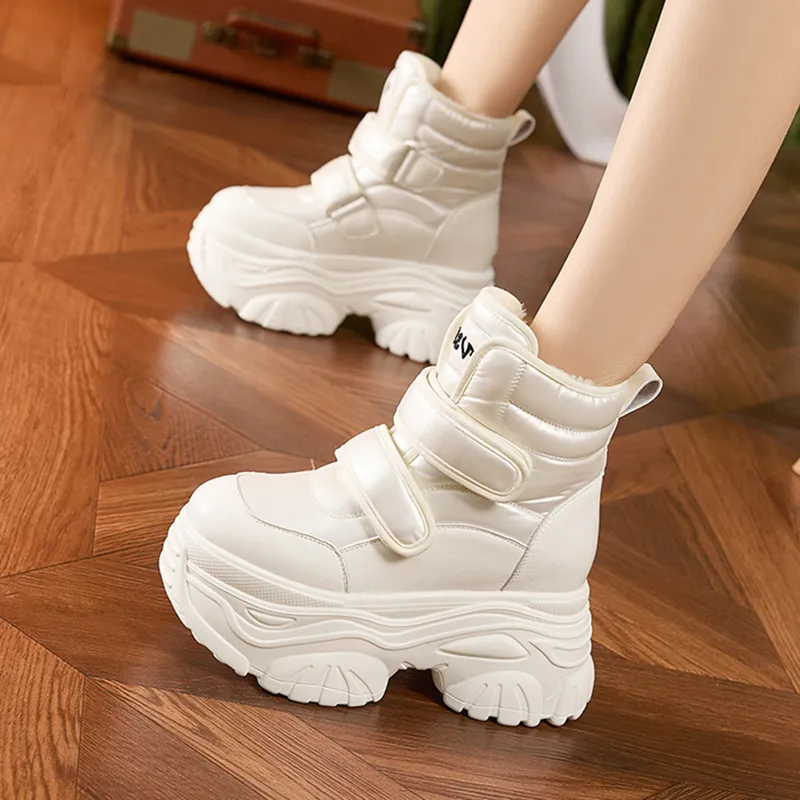 Milan Love Song Warm Height Increasing Short Snow Boots Women's-2