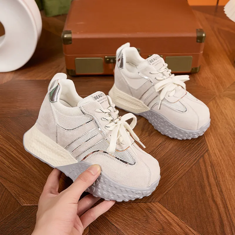 Milan Love Song Height Increasing Abrasion Resistant Slip Resistant Low Top Casual Shoes Women's Solid Color-2