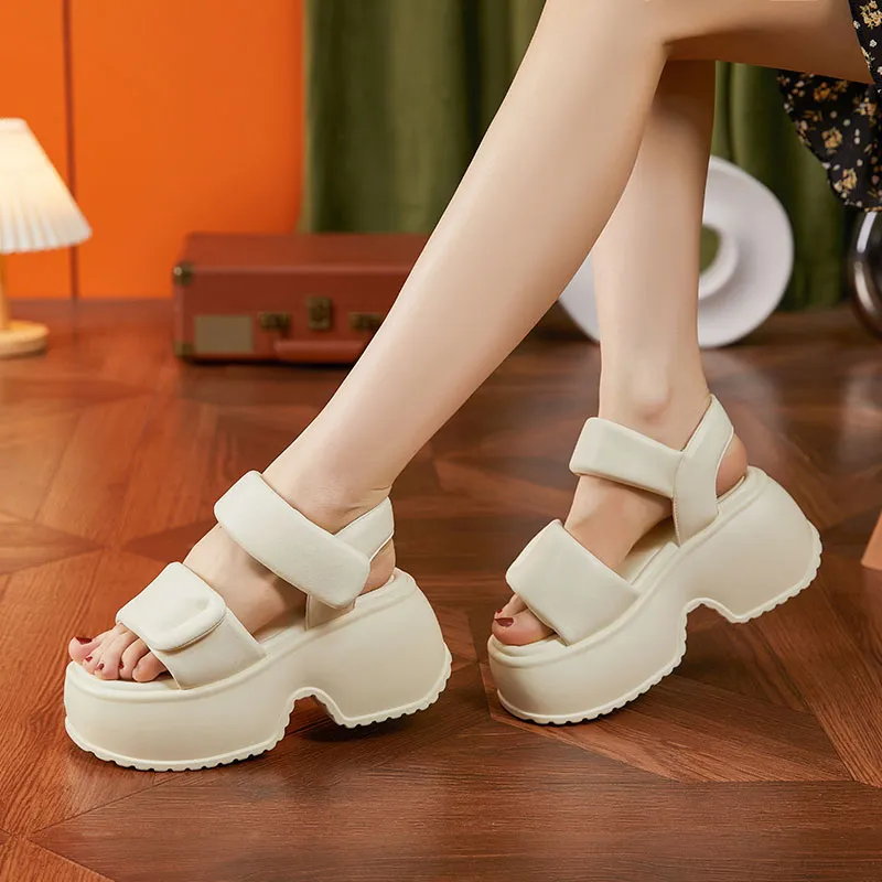 Milan Love Song Strap Sandals 7cm Women's Black-7