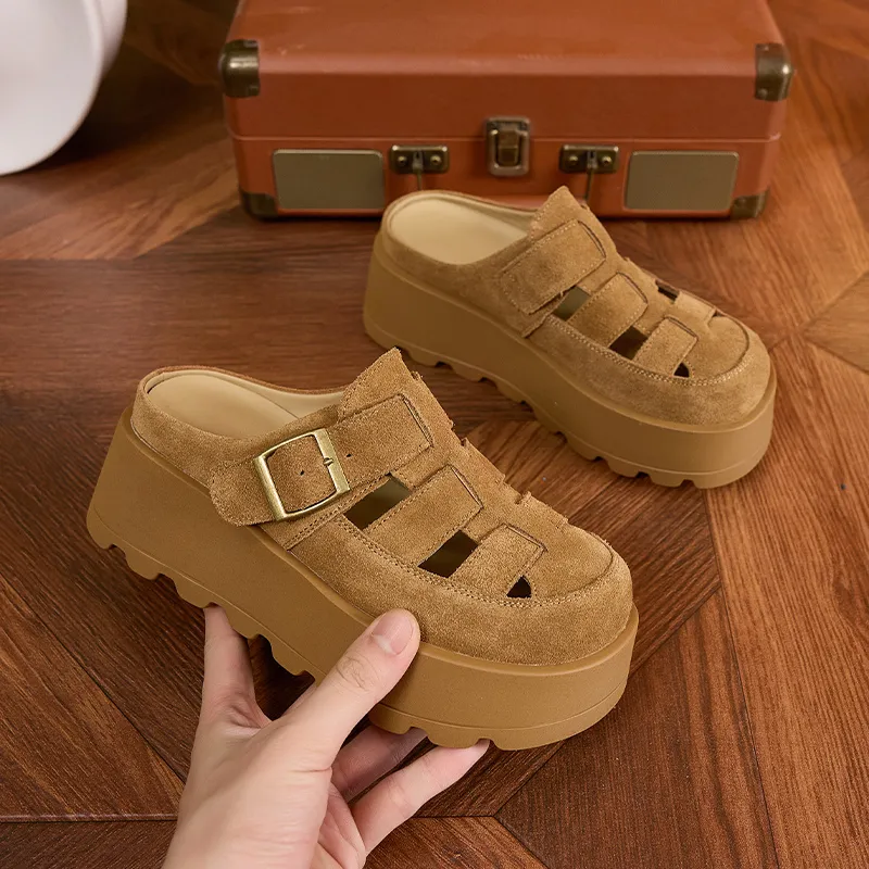 Milan Love Song Quiet Abrasion Resistant Slip Resistant Closed Toe Slippers Women's-10