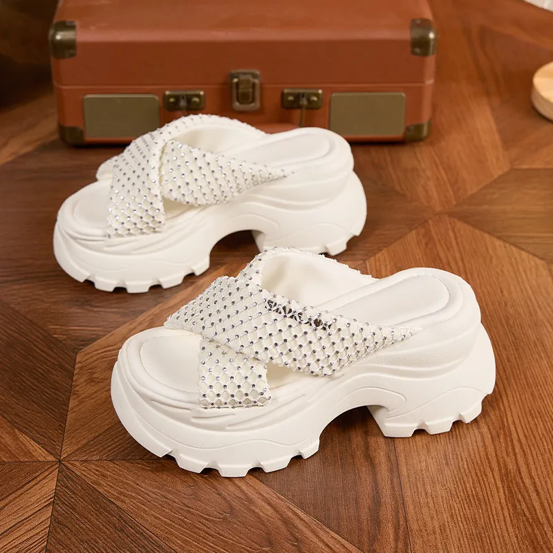 Milan Love Song Slip Resistant Abrasion Resistant Cushioning Slide Slippers Women's-12