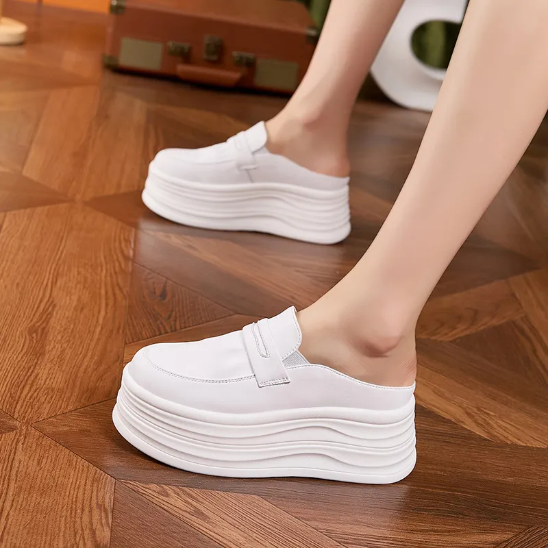Milan Love Song Cut Out Quiet Abrasion Resistant Slip Resistant Closed Toe Slippers Women's-6