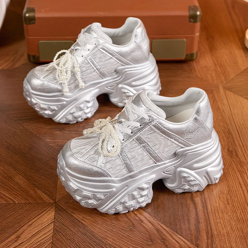 Milan Love Song Breathable Lightweight Height Increasing Low Top Chunky Sneakers Women's Solid Color-2