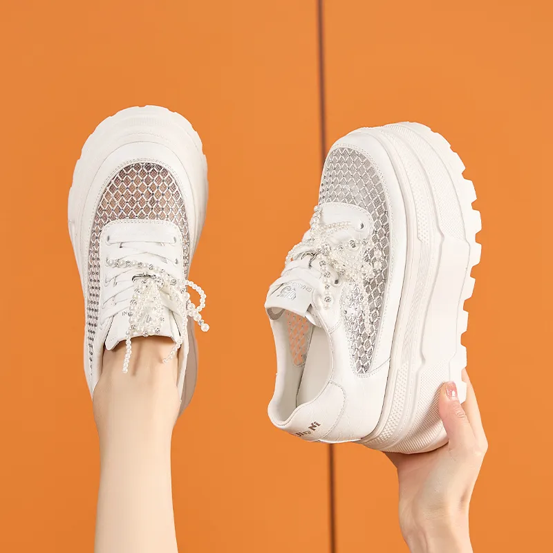 Milan Love Song Breathable Lightweight Height Increasing Low Top Casual Shoes Women's Silver-12