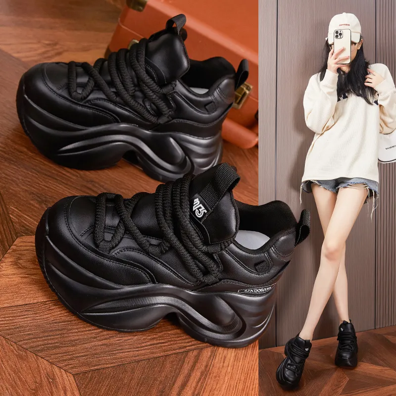 Milan love song Chunky Sneakers Women's Low Top White-7