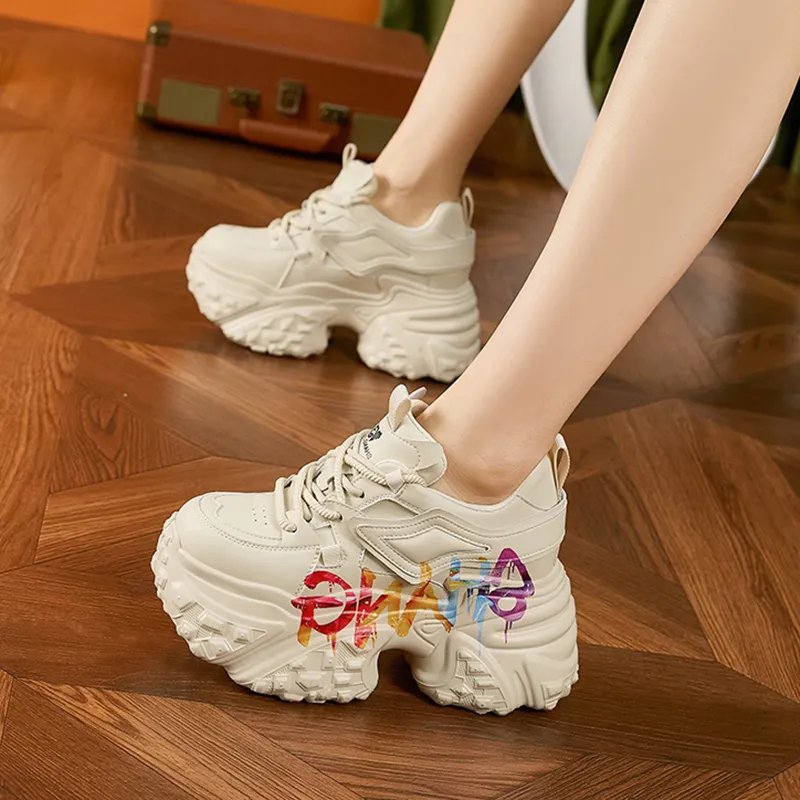 Milan Love Song Balance Lightweight Height Increasing Low Top Chunky Sneakers Women's-10