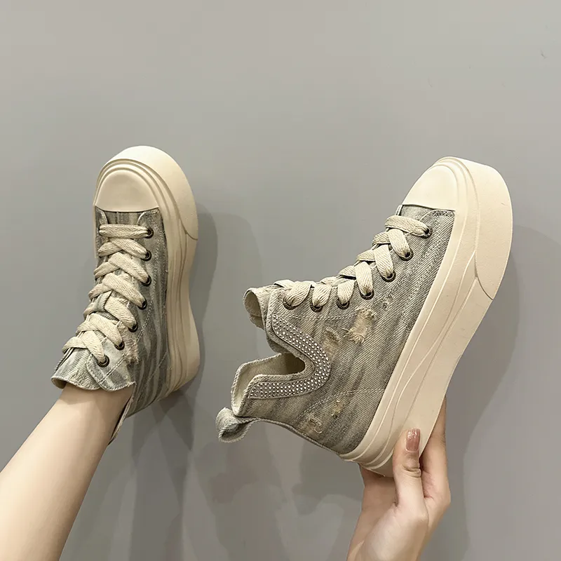 Milan Love Song Anti-Slip Wear-Resistant High-Top Skateboard Shoes Women's-6