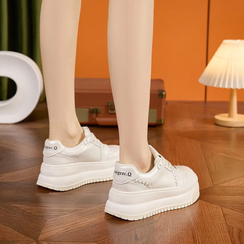 Milan Love Song Anti Slip Wear Resistant Moisture Wicking Low Top Casual Shoes Women's-3