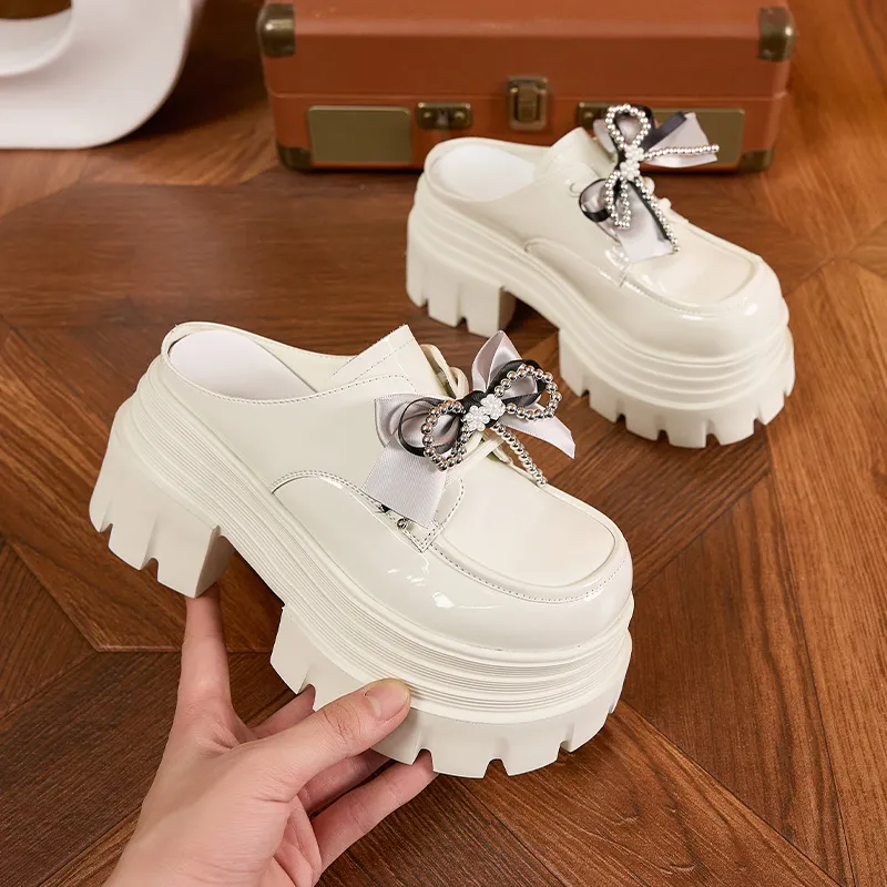 Milan Love Song Rhinestone Abrasion Resistant Slip Resistant Quick Dry Closed Toe Slippers Women's-12