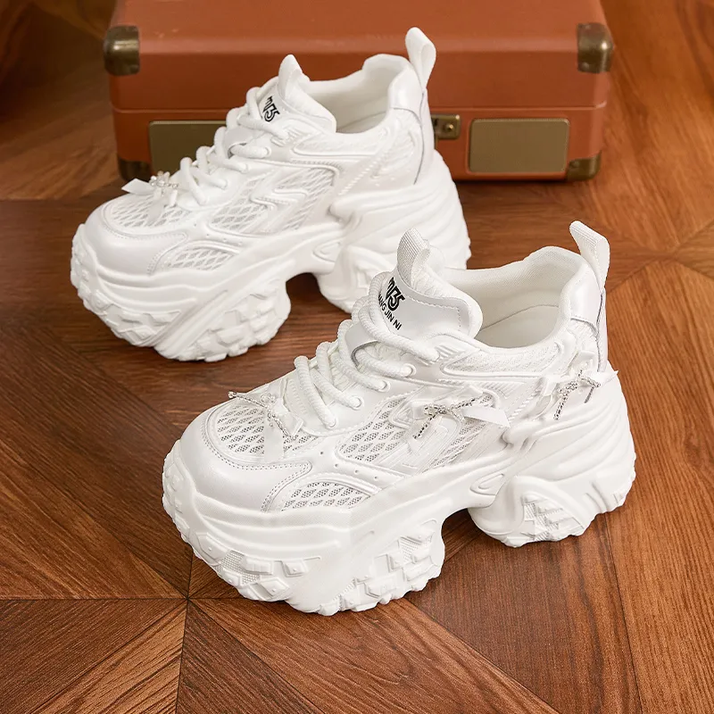 Milan Love Song Breathable Lightweight Height Increasing Low Top Chunky Sneakers Women's Solid Color-3