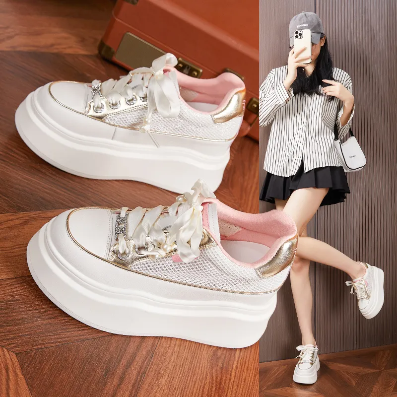 Milan Love Song Height Increasing Water-Resistant Slip-Resistant Low-Top Skateboard Shoes Women's White-2