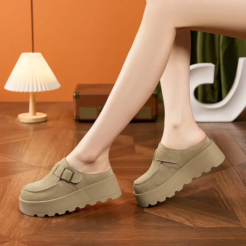 Milan Love Song Abrasion Resistant Slip Resistant Wrap toe Slippers Women's-6