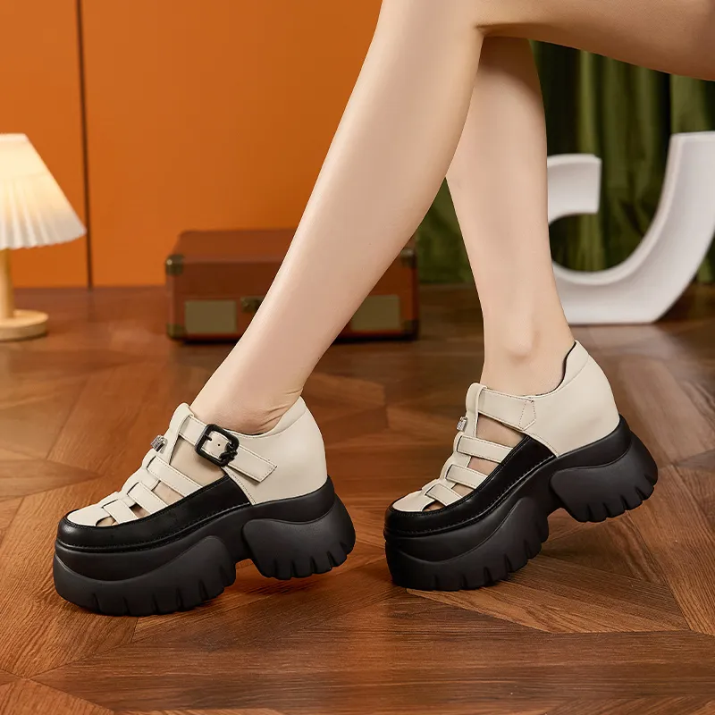Milan Love Song Roman Sandals Women's-3