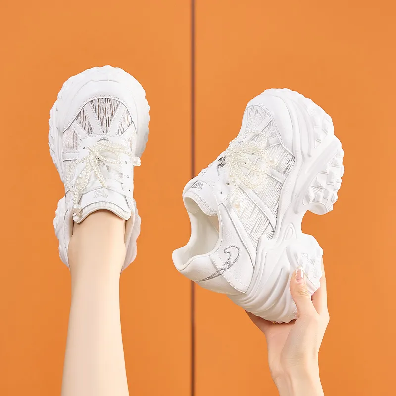 Milan Love Song Breathable Lightweight Height Increasing Low Top Chunky Sneakers Women's Solid Color-11