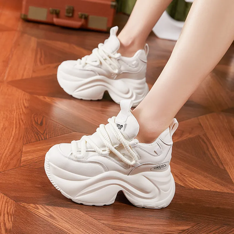 Milan love song Chunky Sneakers Women's Low Top White-3