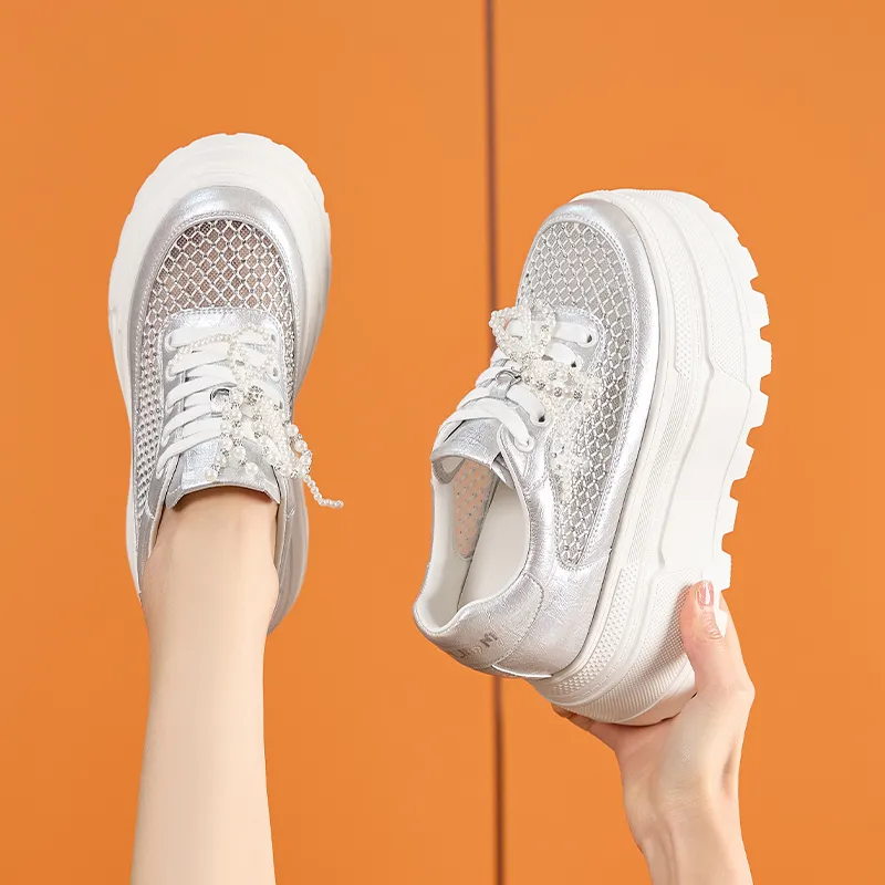 Milan Love Song Breathable Lightweight Height Increasing Low Top Casual Shoes Women's Silver-5