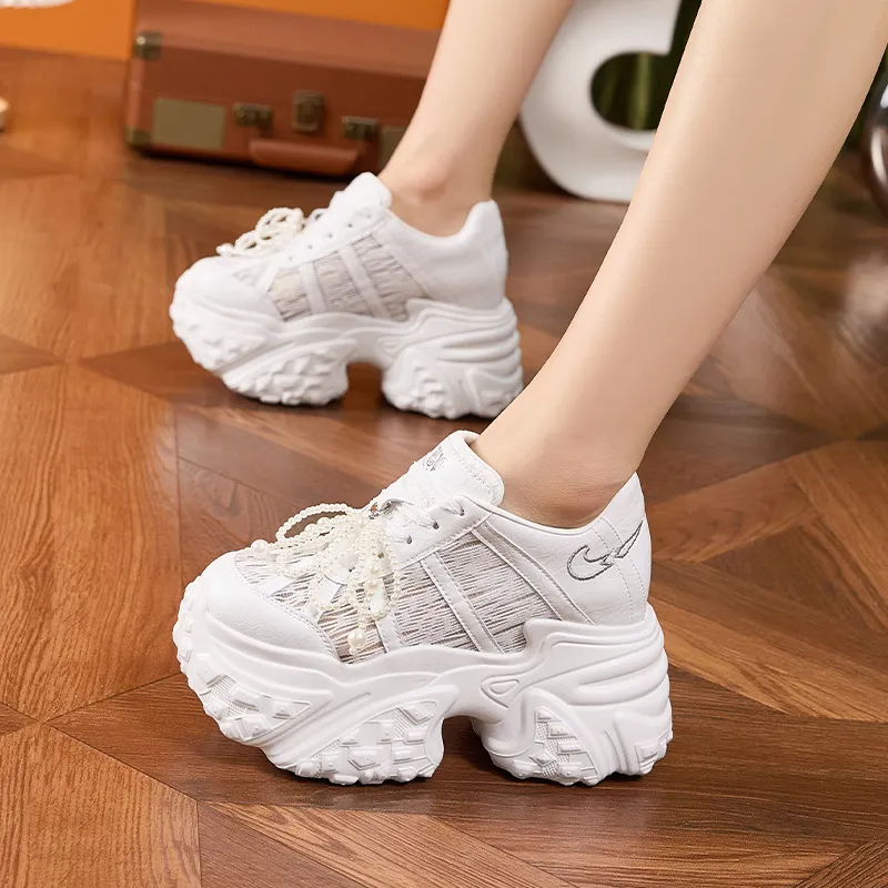 Milan Love Song Breathable Lightweight Height Increasing Low Top Chunky Sneakers Women's Solid Color-10