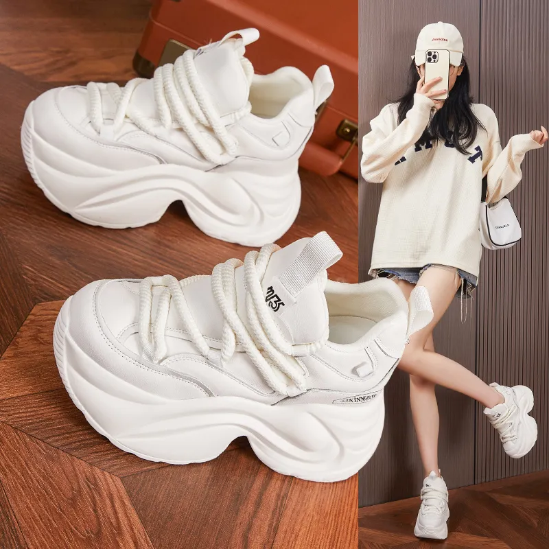 Milan love song Chunky Sneakers Women's Low Top White-2