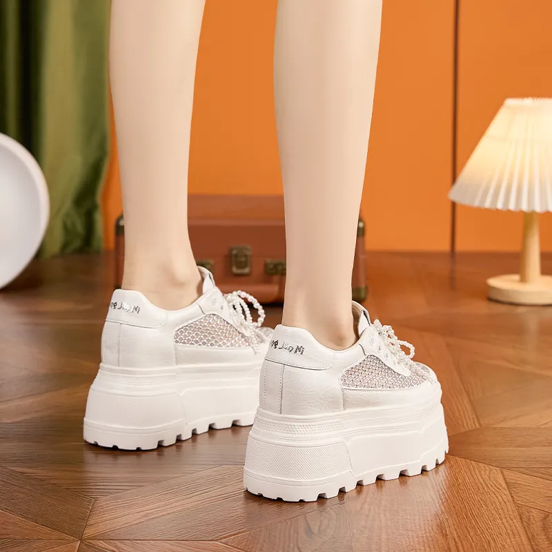 Milan Love Song Breathable Lightweight Height Increasing Low Top Casual Shoes Women's Silver-11