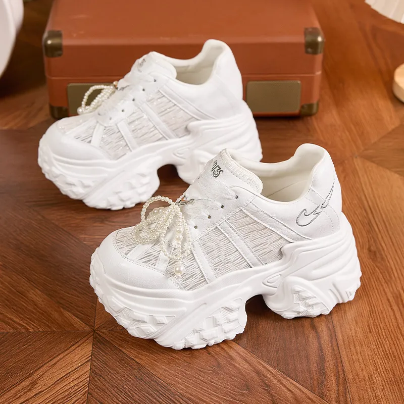 Milan Love Song Breathable Lightweight Height Increasing Low Top Chunky Sneakers Women's Solid Color-9