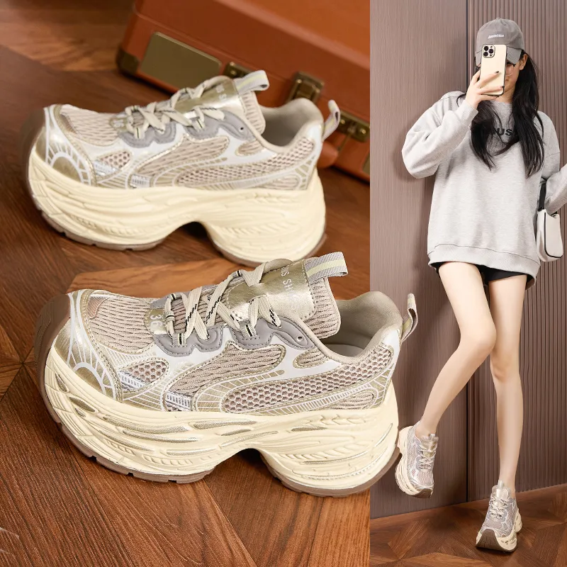 Milan Love Song Durable Breathable Moisture-Wicking Lightweight Low-Top Chunky Sneakers Women's-1