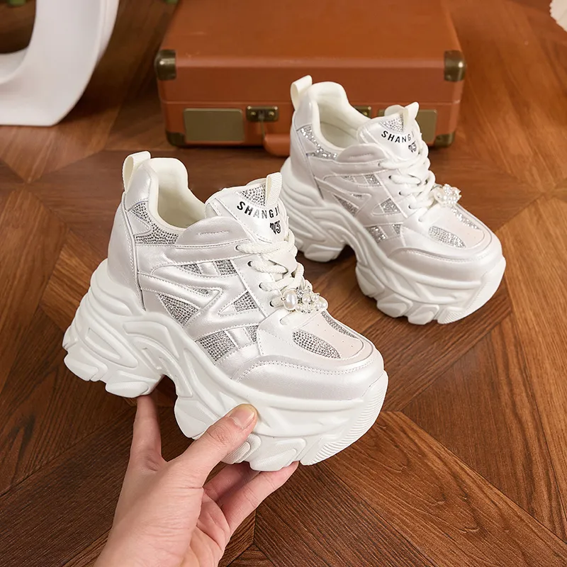 Milan Love Song Wear Resistant Lightweight Height Increasing Low Top Chunky Sneakers Women's-1