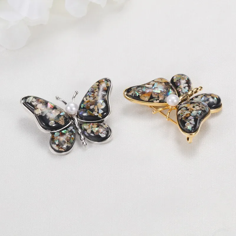 HENGSHENG Freshwater Pearl Brooches Unisex-1