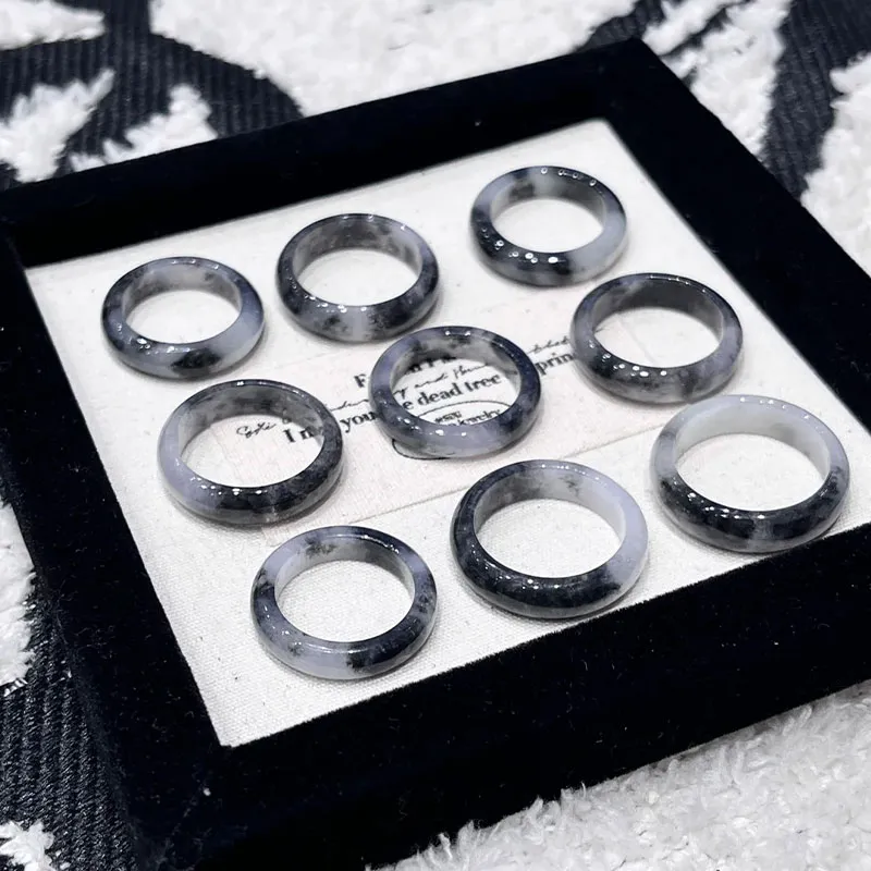 GUANFEI Bean Type Jadeite Rings Unisex-1