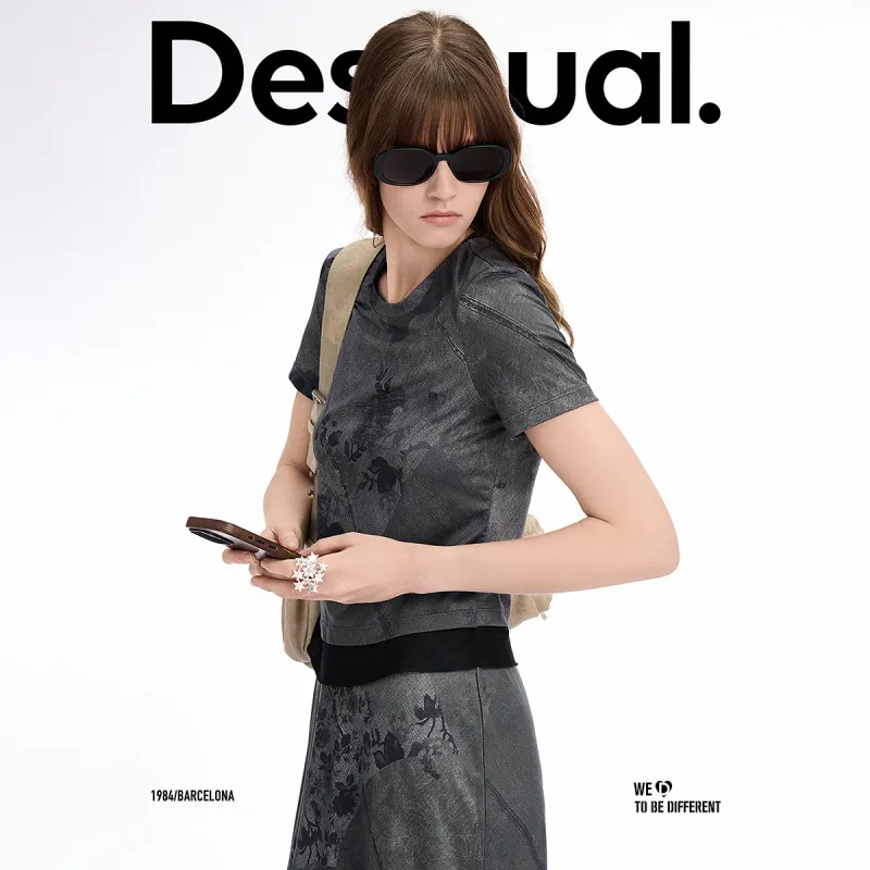 Desigual T Shirts Women's Black With Print-4