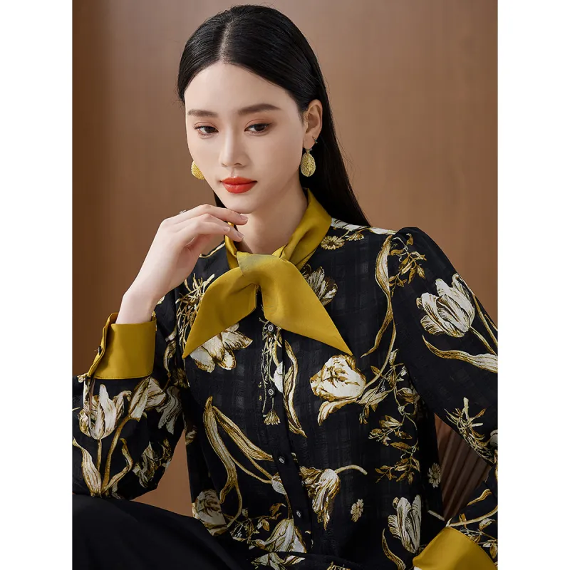 Hang Yi Court Shirts Women's Black Floral-1