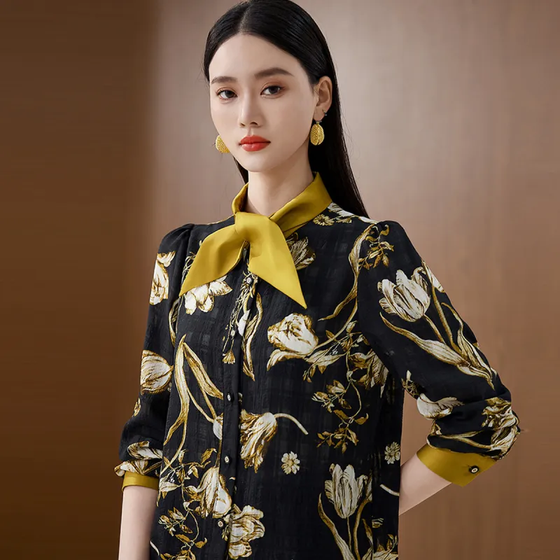 Hang Yi Court Shirts Women's Black Floral-5
