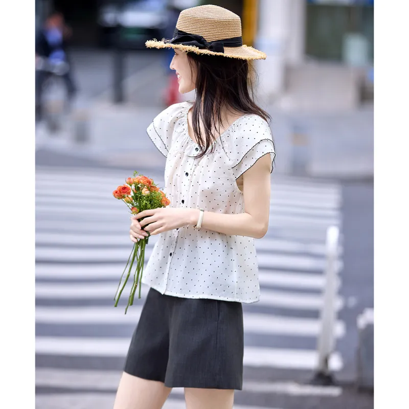 Still quiet Shirts Women's Apricot+Black-4