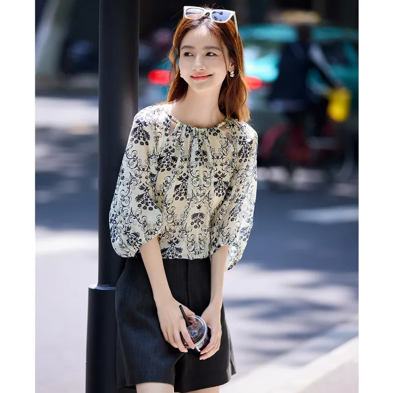 Still quiet Shirts Women's Black/Multicolor-1