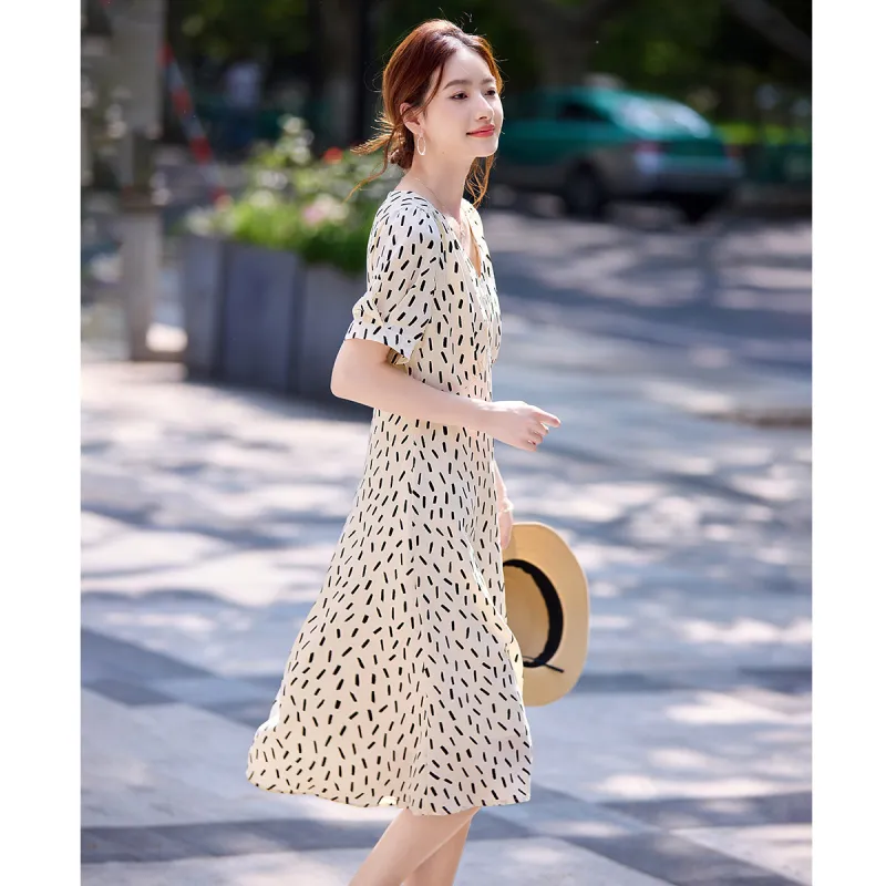 Still Quiet Short Sleeved Dress Women's-4