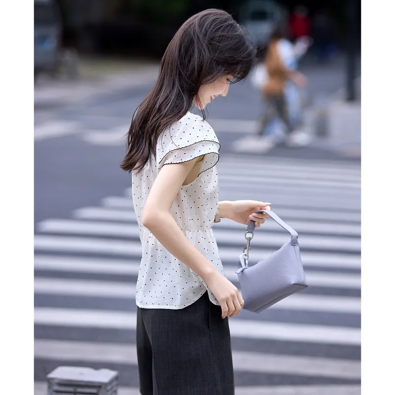 Still quiet Shirts Women's Apricot+Black-5