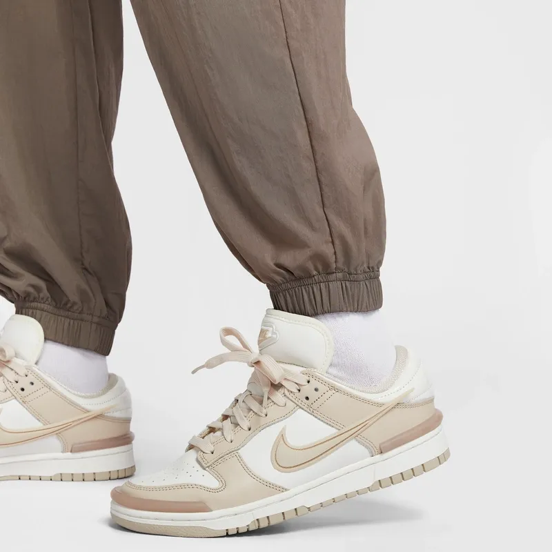 Nike Sportswear Knitted Sweatpants Women's Brown-4