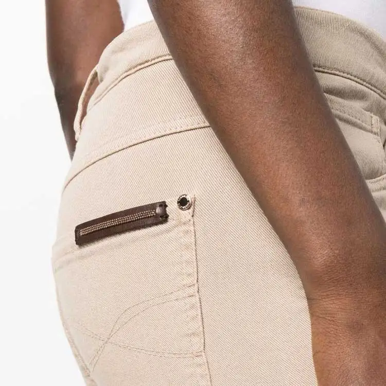 Brunello Cucinelli Mid Rise Stretched Jeans-5