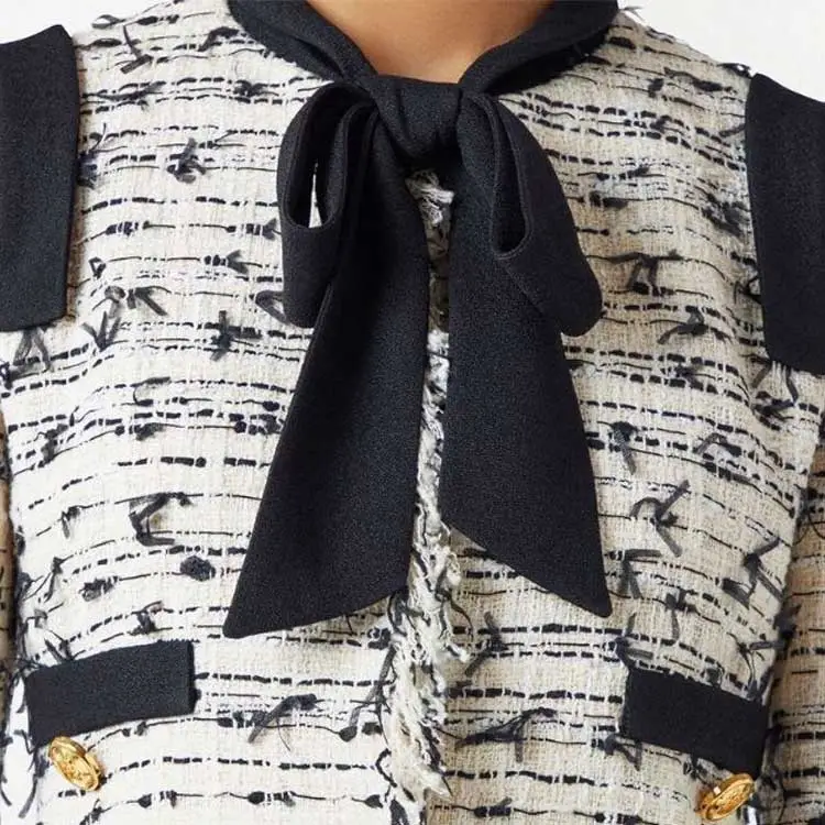 Giambattista Vall Bow detail Tweed Single breasted Coat-4
