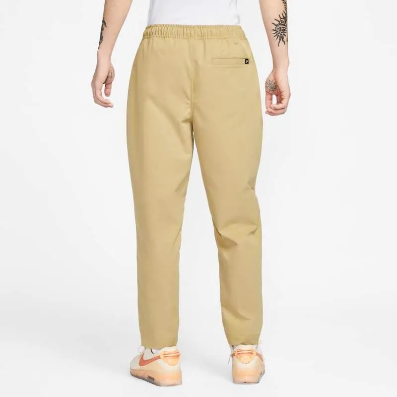Nike Club Men's Woven Tapered Pants-4