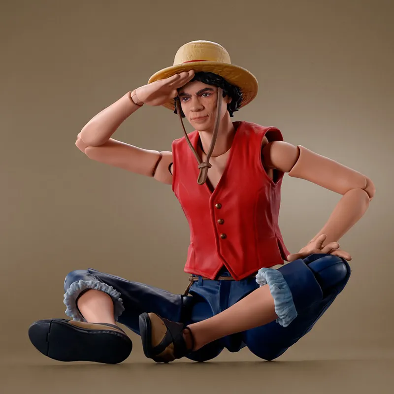 BANDAI S.H.Figuarts Monkey D. Luffy Netflix Original Series One Piece Action Figures 14.5cm-6