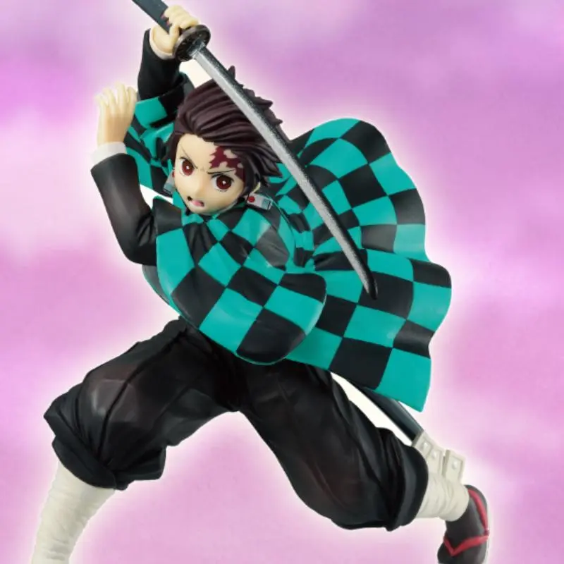 BANPRESTO Scale Figures-4